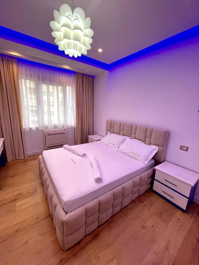 Queen'S Luxury Apartments Lake Tirana Exteriör bild